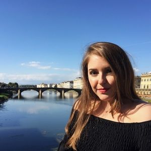 Meet your Posher, Karissa